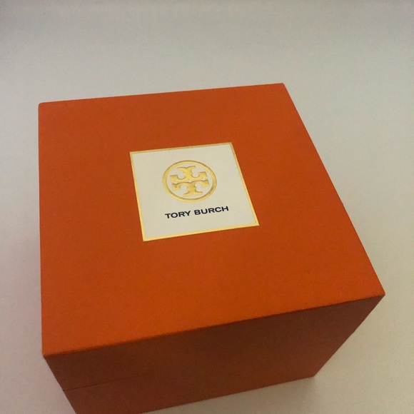 Tory Burch watch - Picture 3 of 5
